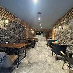 Nuperasuit Aparthotel *
