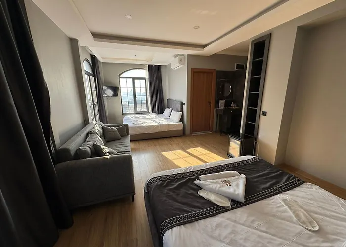 Nuperasuit Aparthotel