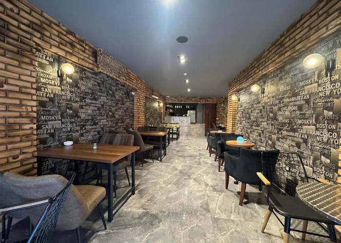 Nuperasuit Aparthotel *